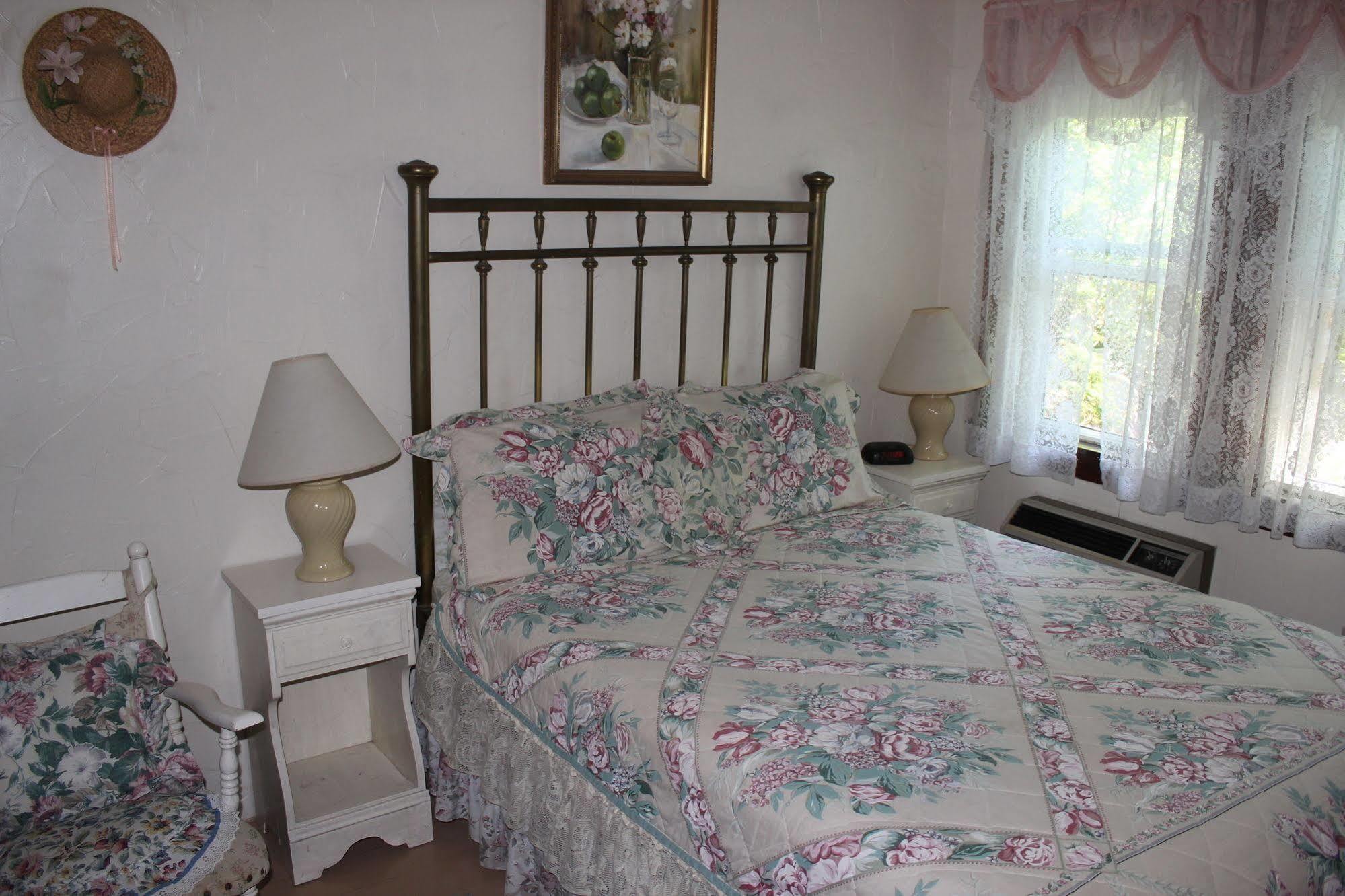 Sea Breeze Inn Hyannis Port Luaran gambar